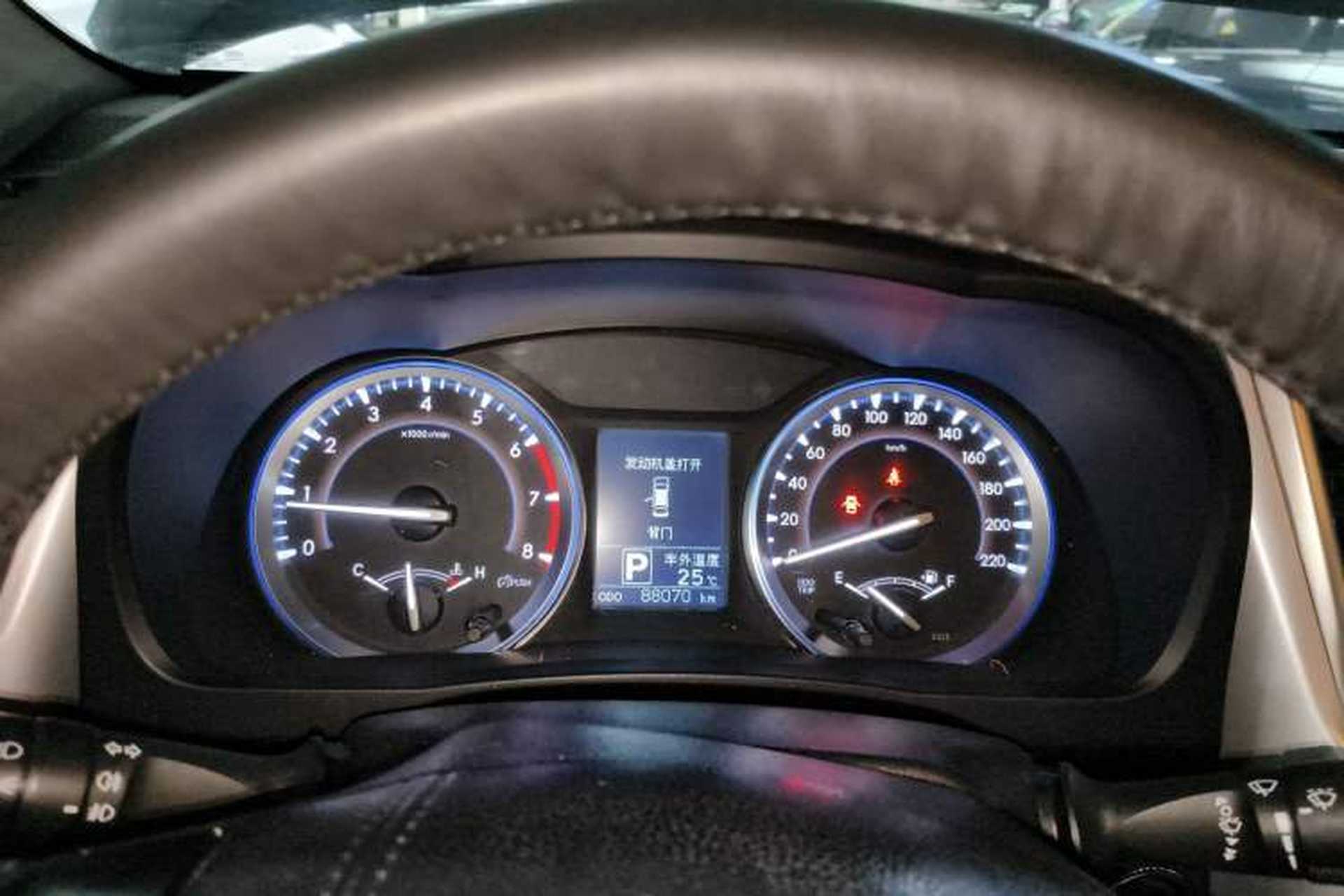 Used Toyota Highlander 2015 2.0T Four-Wheel Drive Luxury Edition 7-Seater Instrument Cluster