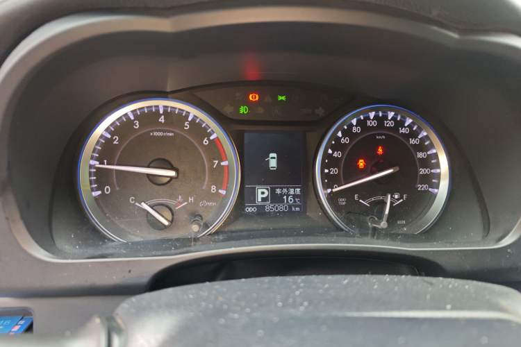 Used Toyota Highlander 2015 2.0T Four-Wheel Drive Luxury Edition 7-Seater Instrument Cluster