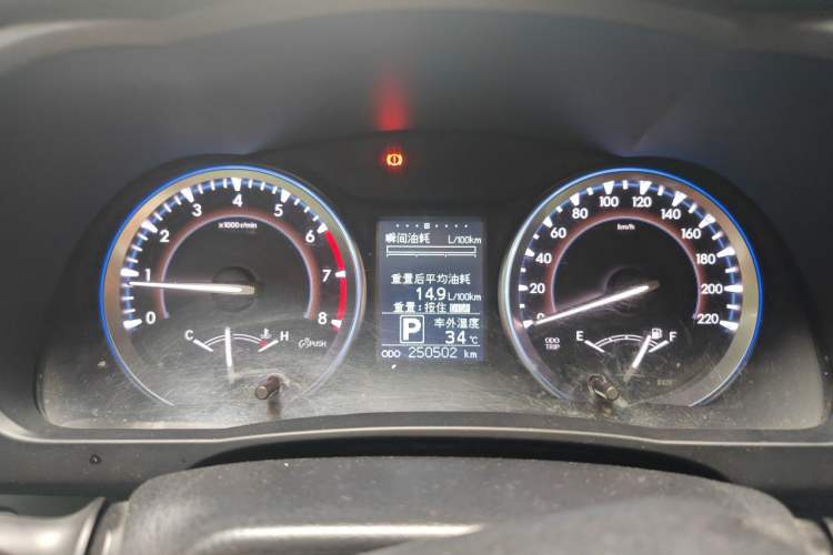 Used Toyota Highlander 2015 2.0T Four-Wheel Drive Luxury Edition 7-Seater Instrument Cluster