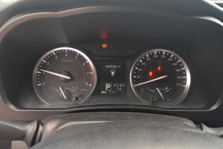 Used Toyota Highlander 2015 2.0T Four-Wheel Drive Luxury Edition 7-Seater Instrument Cluster