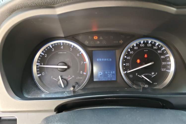 Used Toyota Highlander 2015 2.0T Four-Wheel Drive Luxury Edition 7-Seater Instrument Cluster