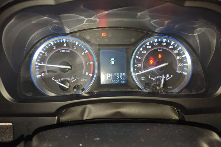 Used Toyota Highlander 2015 2.0T Four-Wheel Drive Luxury Edition 7-Seater Instrument Cluster