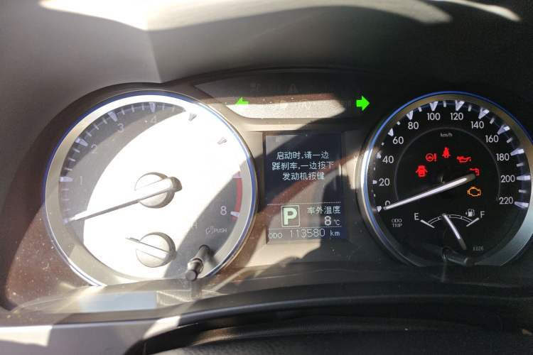 Used Toyota Highlander 2015 2.0T Four-Wheel Drive Luxury Edition 7-Seater Instrument Cluster