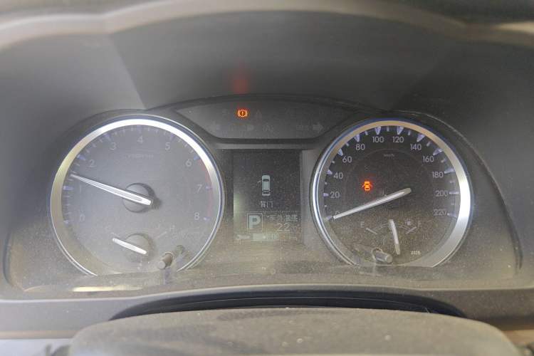 Used Toyota Highlander 2015 2.0T Four-Wheel Drive Luxury Edition 7-Seater Instrument Cluster