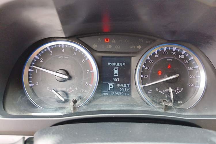 Used Toyota Highlander 2015 2.0T Two-Wheel Drive Elite Edition 7 Seats Instrument Cluster