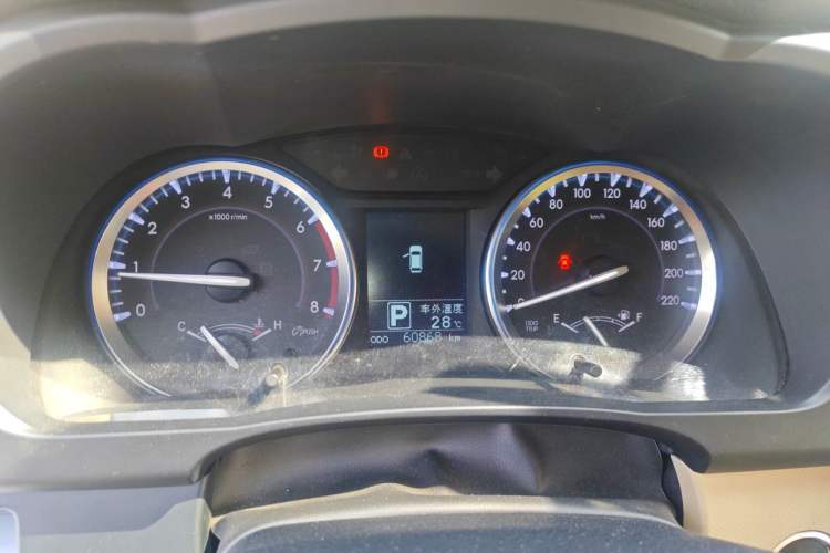 Used Toyota Highlander 2015 2.0T Two-Wheel Drive Luxury Edition 7 Seats Instrument Cluster