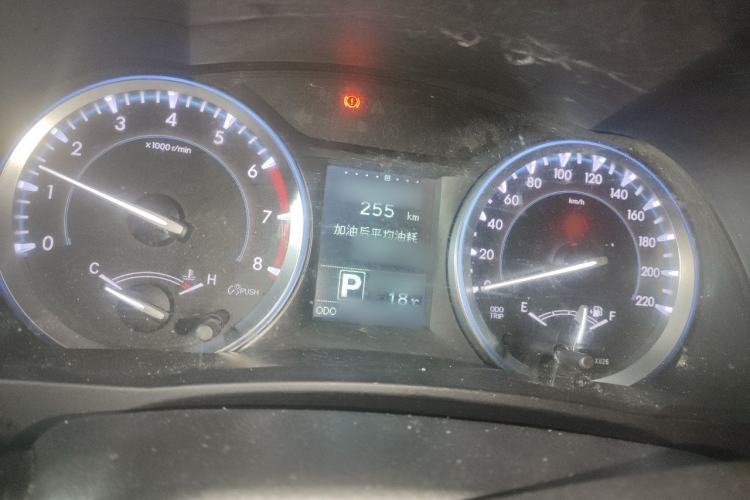 Used Toyota Highlander 2015 2.0T Four-Wheel Drive Luxury Edition 7-Seater Instrument Cluster