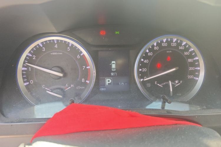 Used Toyota Highlander 2015 2.0T Four-Wheel Drive Luxury Edition 7-Seater Instrument Cluster