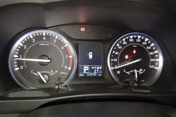 Used Toyota Highlander 2015 2.0T Two-Wheel Drive Elite Edition 5 Seats Instrument Cluster