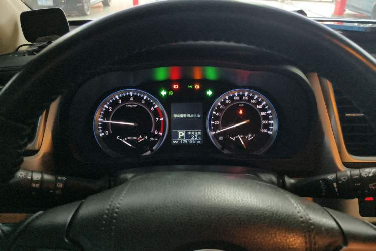 Used Toyota Highlander 2015 2.0T Four-Wheel Drive Luxury Edition 7-Seater Instrument Cluster