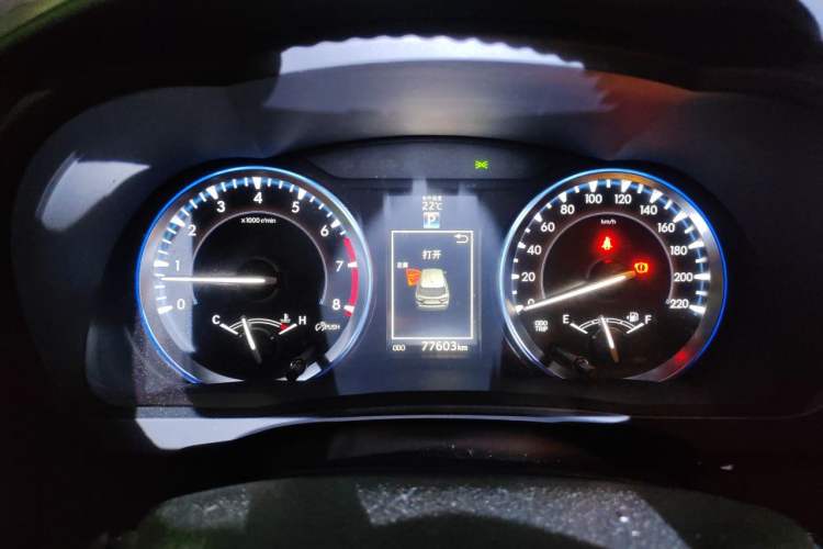 Used Toyota Highlander 2015 3.5L 4x4 Ultimate Edition 7-Seater Instrument Cluster