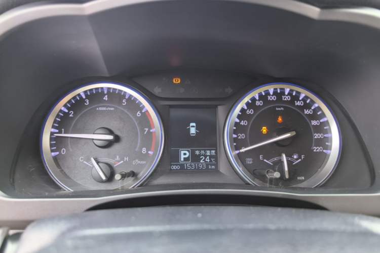 Used Toyota Highlander 2015 2.0T Four-Wheel Drive Luxury Edition 7-Seater Instrument Cluster