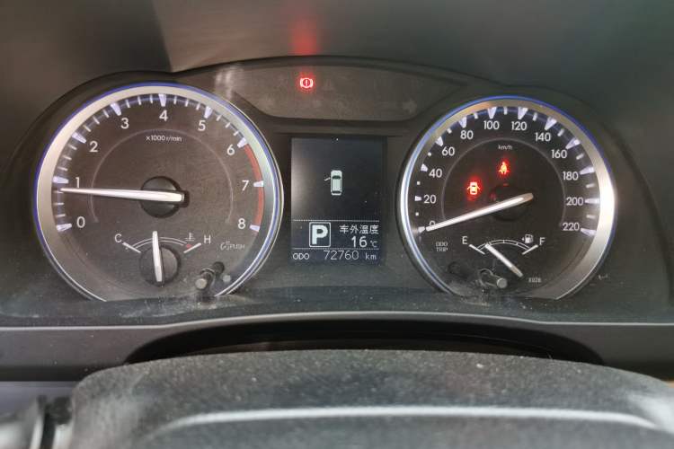 Used Toyota Highlander 2015 2.0T Two-Wheel Drive Elite Edition 7 Seats Instrument Cluster