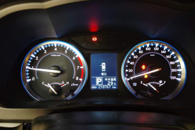 Used Toyota Highlander 2015 2.0T Two-Wheel Drive Luxury Edition 7 Seats Instrument Cluster