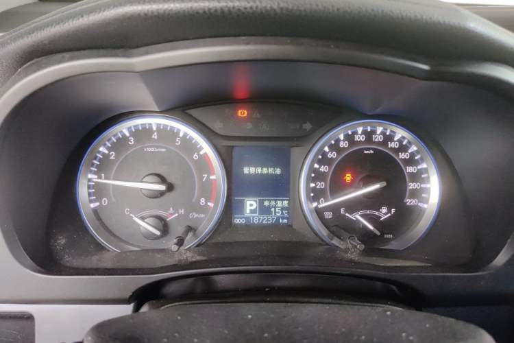 Used Toyota Highlander 2015 2.0T Four-Wheel Drive Luxury Edition 7-Seater Instrument Cluster