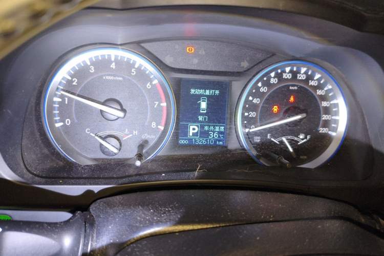 Used Toyota Highlander 2015 2.0T Four-Wheel Drive Luxury Edition 7-Seater Instrument Cluster