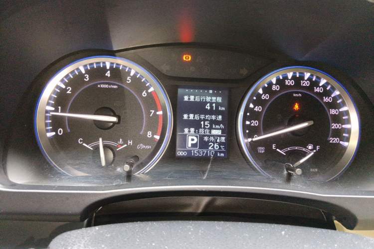 Used Toyota Highlander 2015 2.0T Two-Wheel Drive Luxury Edition 7 Seats Instrument Cluster