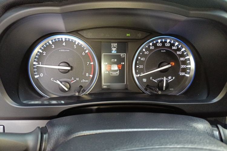 Used Toyota Highlander 2015 2.0T Four-Wheel Drive Ultimate Edition 7-Seater Instrument Cluster