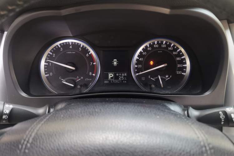 Used Toyota Highlander 2015 2.0T Four-Wheel Drive Luxury Edition 7-Seater Instrument Cluster