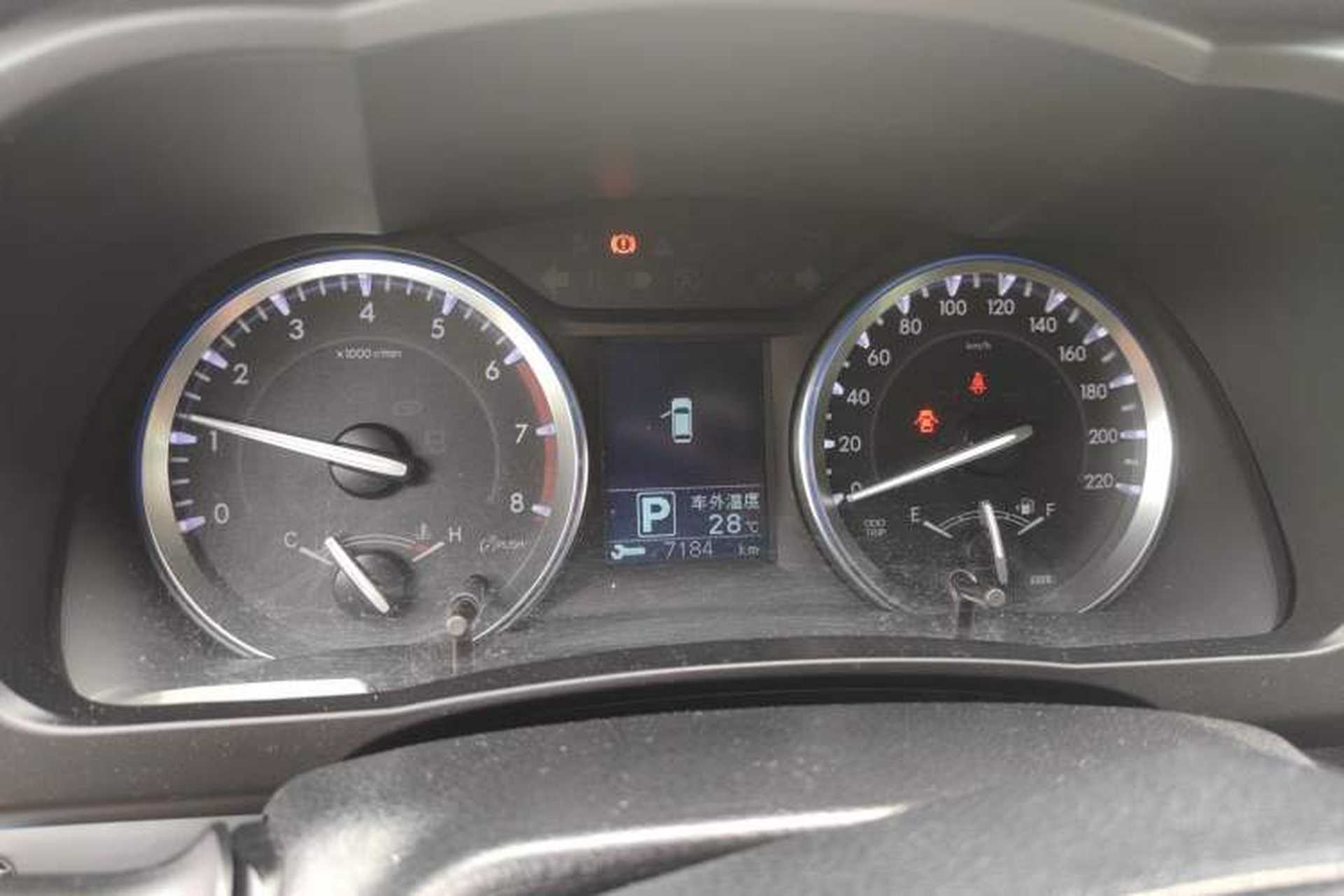 Used Toyota Highlander 2015 2.0T Four-Wheel Drive Luxury Edition 7-Seater Instrument Cluster