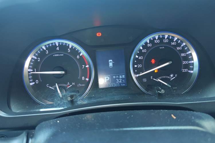 Used Toyota Highlander 2015 2.0T Four-Wheel Drive Luxury Edition 7-Seater Instrument Cluster