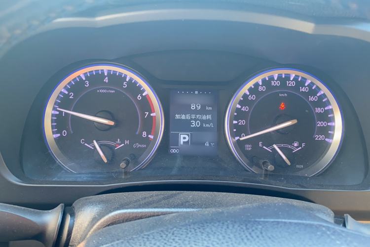 Used Toyota Highlander 2015 2.0T Four-Wheel Drive Luxury Edition 7-Seater Instrument Cluster