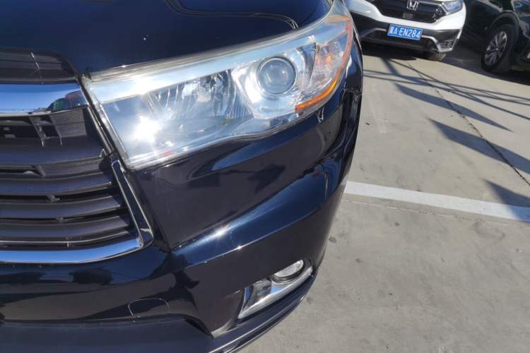 Used Toyota Highlander 2015 2.0T Four-Wheel Drive Luxury Edition 7-Seater Left Front Headlight