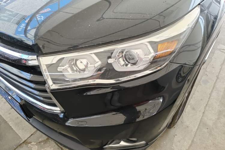 Used Toyota Highlander 2015 2.0T Four-Wheel Drive Luxury Edition 7-Seater Left Front Headlight