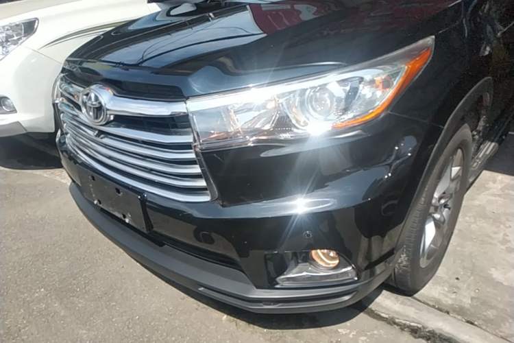 Used Toyota Highlander 2015 2.0T Four-Wheel Drive Luxury Edition 7-Seater Left Front Headlight