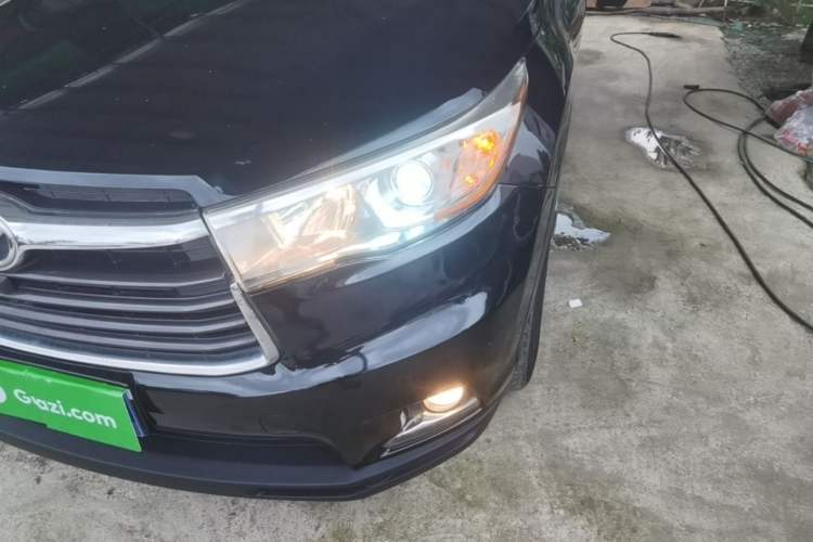 Used Toyota Highlander 2015 2.0T Two-Wheel Drive Elite Edition 5 Seats Left Front Headlight