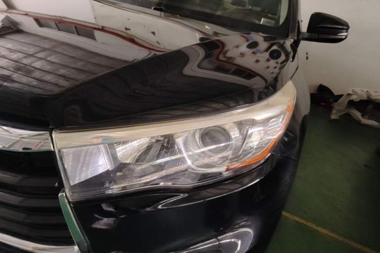 Used Toyota Highlander 2015 2.0T Two-Wheel Drive Luxury Edition 7 Seats Left Front Headlight