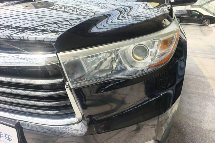 Used Toyota Highlander 2015 2.0T Four-Wheel Drive Luxury Edition 7-Seater Left Front Headlight