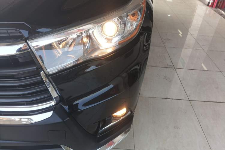 Used Toyota Highlander 2015 2.0T Four-Wheel Drive Luxury Edition 7-Seater Left Front Headlight