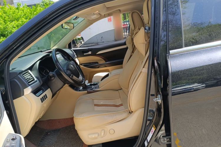 Used Toyota Highlander 2015 2.0T Four-Wheel Drive Luxury Edition 7-Seater Left Front Seat