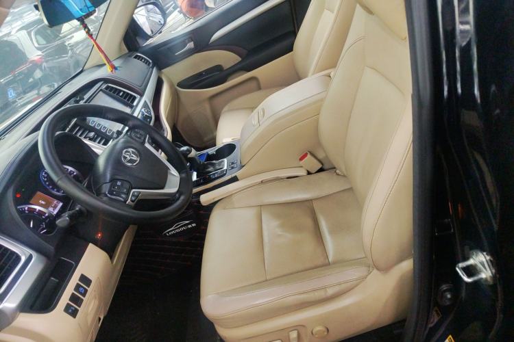 Used Toyota Highlander 2015 2.0T Four-Wheel Drive Luxury Edition 7-Seater Left Front Seat