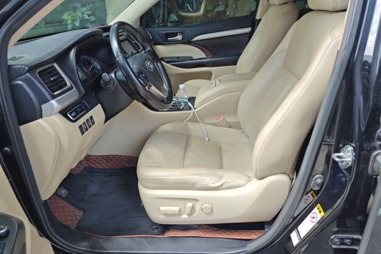 Used Toyota Highlander 2015 2.0T Four-Wheel Drive Luxury Edition 7-Seater Left Front Seat