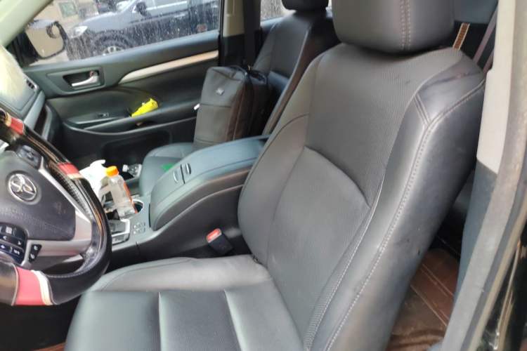 Used Toyota Highlander 2015 2.0T Four-Wheel Drive Luxury Edition 7-Seater Left Front Seat