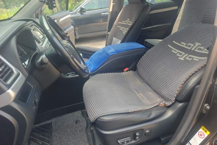 Used Toyota Highlander 2015 2.0T Four-Wheel Drive Luxury Edition 7-Seater Left Front Seat
