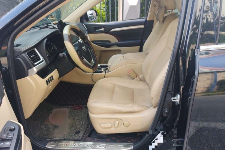 Used Toyota Highlander 2015 2.0T Four-Wheel Drive Luxury Edition 7-Seater Left Front Seat