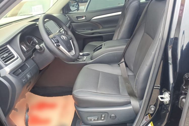 Used Toyota Highlander 2015 2.0T Four-Wheel Drive Luxury Edition 7-Seater Left Front Seat