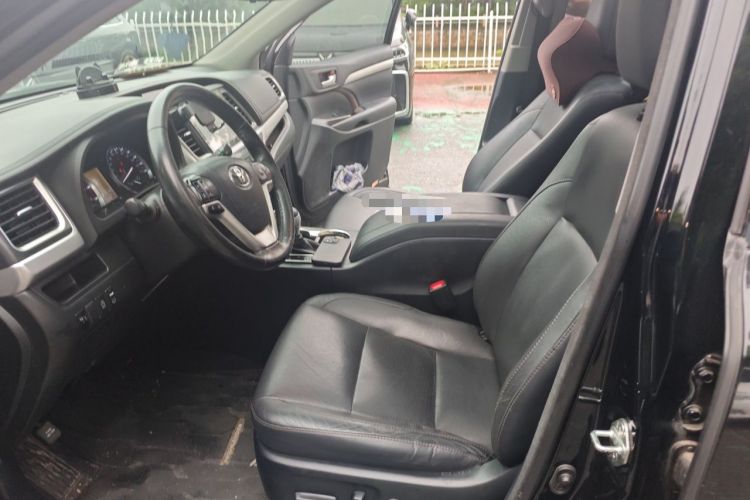 Used Toyota Highlander 2015 2.0T Four-Wheel Drive Luxury Edition 7-Seater Left Front Seat