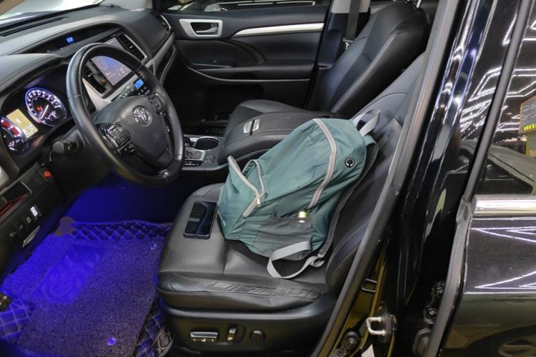 Used Toyota Highlander 2015 2.0T Four-Wheel Drive Luxury Edition 7-Seater Left Front Seat