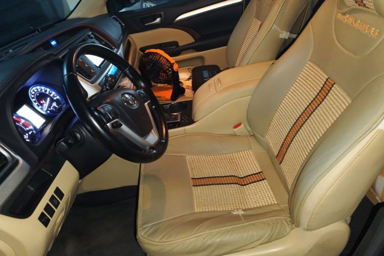 Used Toyota Highlander 2015 2.0T Four-Wheel Drive Luxury Edition 7-Seater Left Front Seat