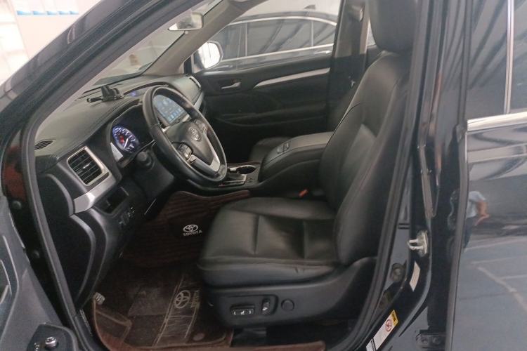 Used Toyota Highlander 2015 2.0T Four-Wheel Drive Luxury Edition 7-Seater Left Front Seat