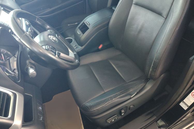 Used Toyota Highlander 2015 2.0T Four-Wheel Drive Luxury Edition 7-Seater Left Front Seat