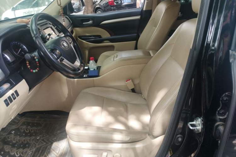 Used Toyota Highlander 2015 2.0T Four-Wheel Drive Luxury Edition 7-Seater Left Front Seat
