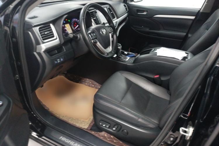 Used Toyota Highlander 2015 2.0T Four-Wheel Drive Luxury Edition 7-Seater Left Front Seat