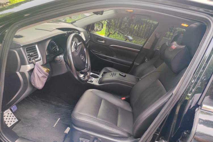 Used Toyota Highlander 2015 2.0T Four-Wheel Drive Ultimate Edition 7-Seater Left Front Seat