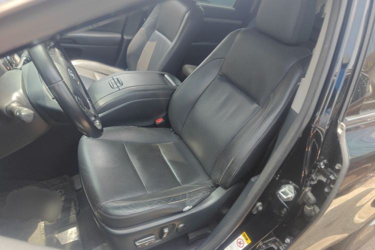 Used Toyota Highlander 2015 2.0T Four-Wheel Drive Luxury Edition 7-Seater Left Front Seat