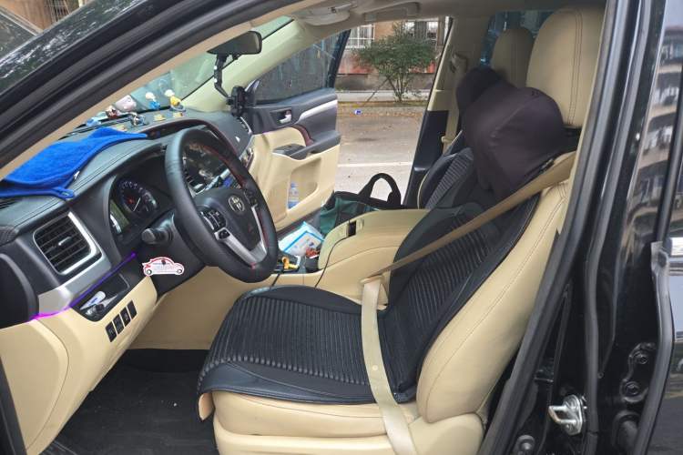 Used Toyota Highlander 2015 2.0T Four-Wheel Drive Luxury Edition 7-Seater Left Front Seat